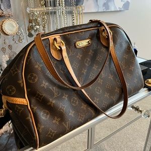 Authentic Louis Vuitton Monogram Montorgueil PM